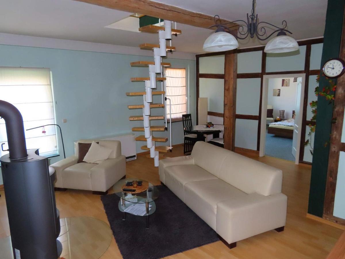 Ferienwohnungen Am Weinberg Bad Sulza Ngoại thất bức ảnh